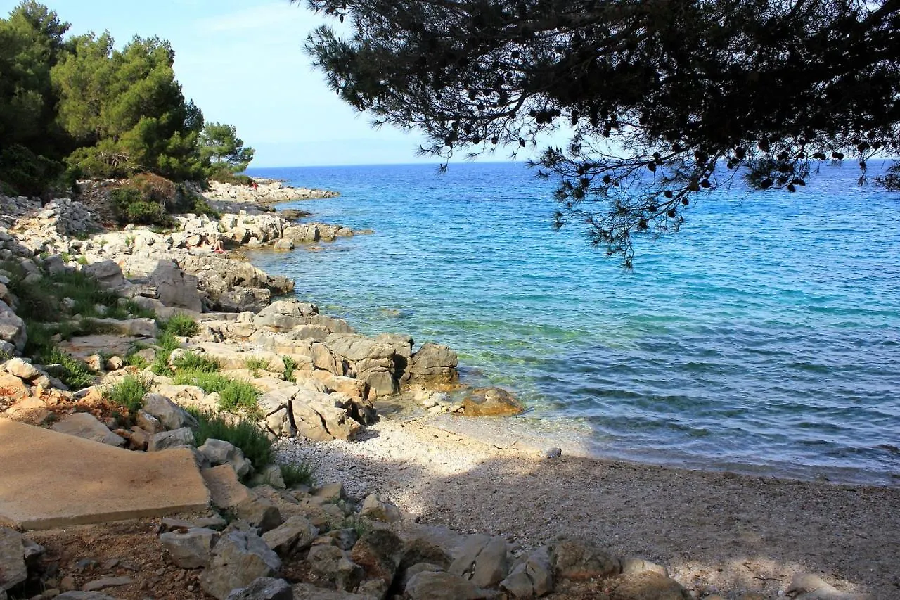 Apartments With A Parking Space Mali Losinj, Losinj - 19722 0*,