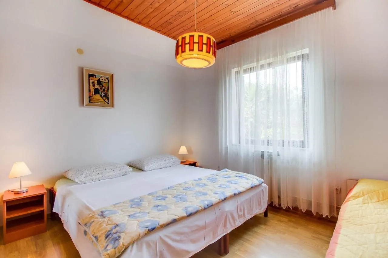Apartments With A Parking Space Mali Losinj, Losinj - 19722